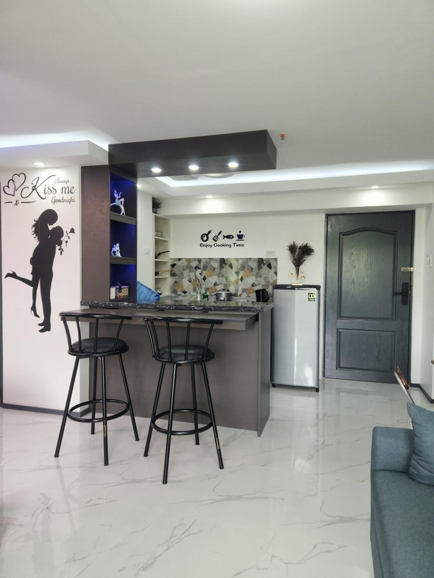 Condo Azur Suites B316 Near Airport, Netflix, Stylish, Cozy With Swimming Pool Đảo Mactan Ngoại thất bức ảnh